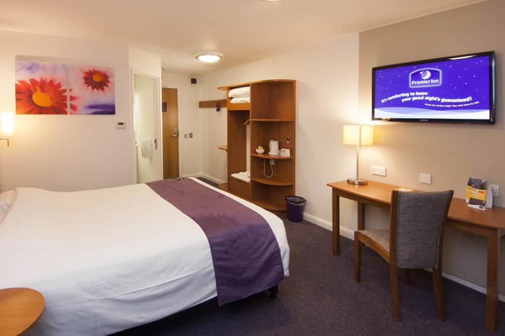 Hilton Garden Inn Abingdon Oxford Exterior photo